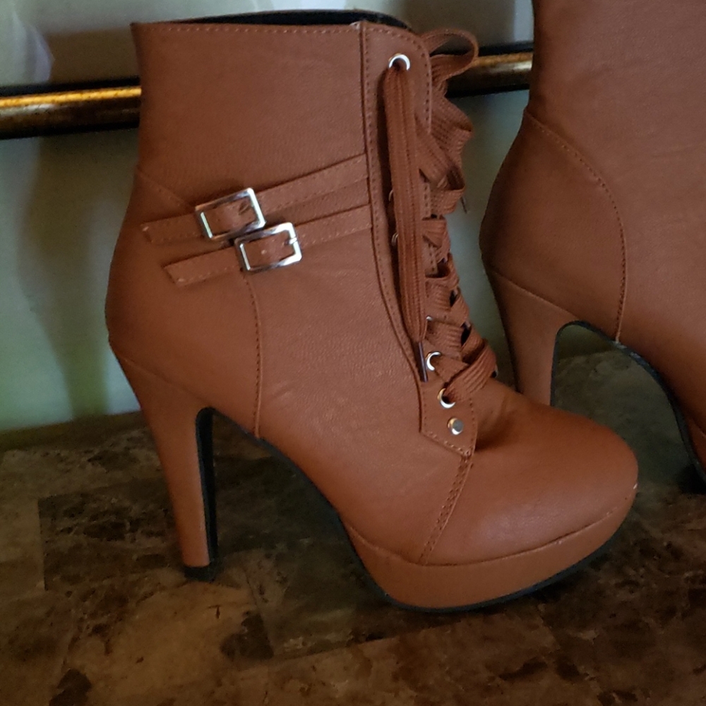 New Tonylida 245 4 1/2" Heel - Picture 2 of 11